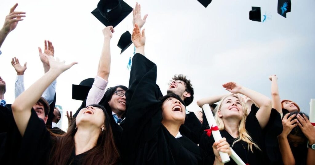 Outdoor Games For Graduation Party