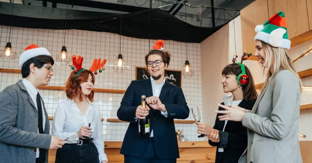45 Creative & Fun Employee Appreciation Ideas For Office