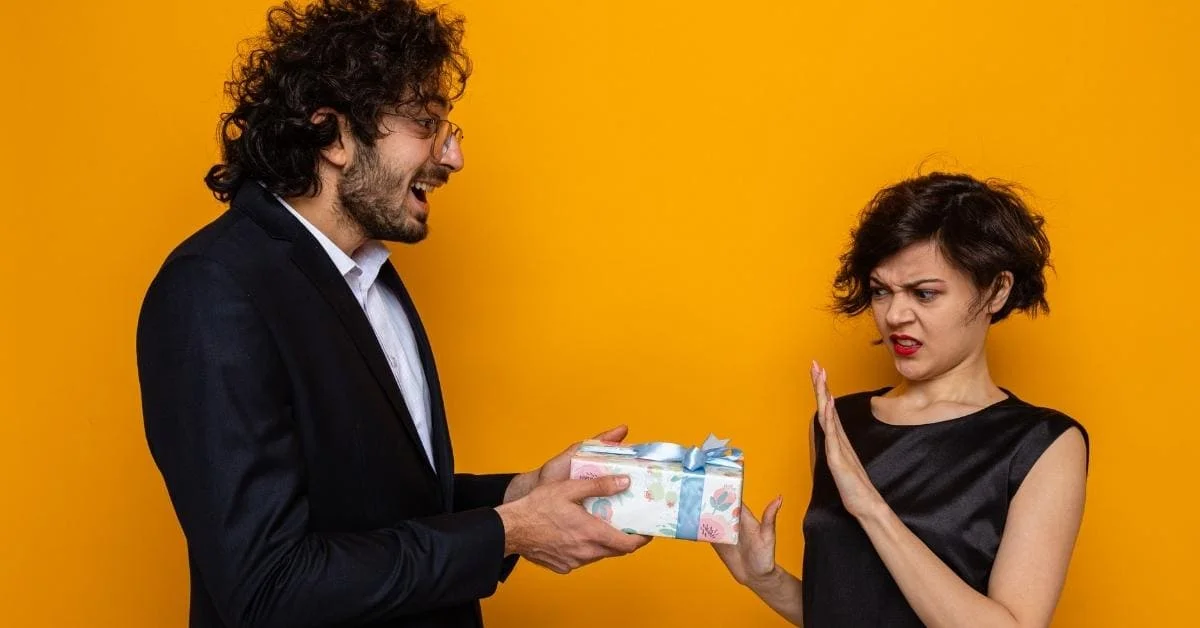 how to politely decline a gift